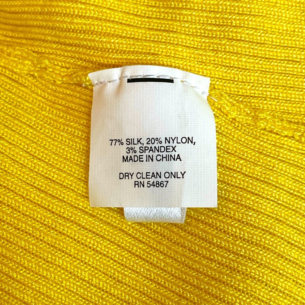 Yellow wrap top! - Picture 4 of 4